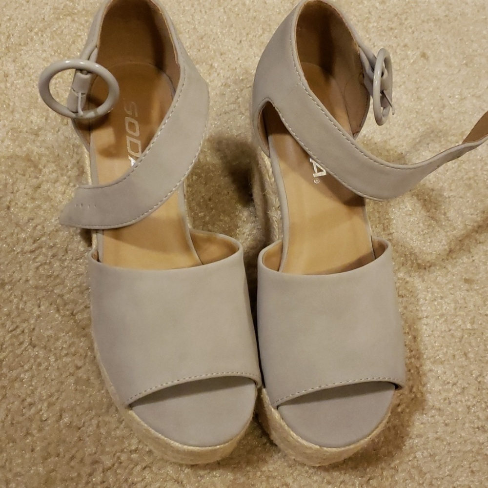 Wedges - Picture 2 of 2